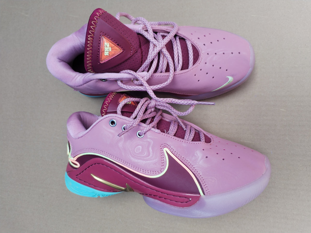 Nike LeBron XXI Purple Rain - Vista lateral